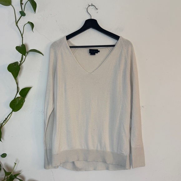 Hatch Cream Ivory Maternity V- Neck Sweater - Picture 7 of 7